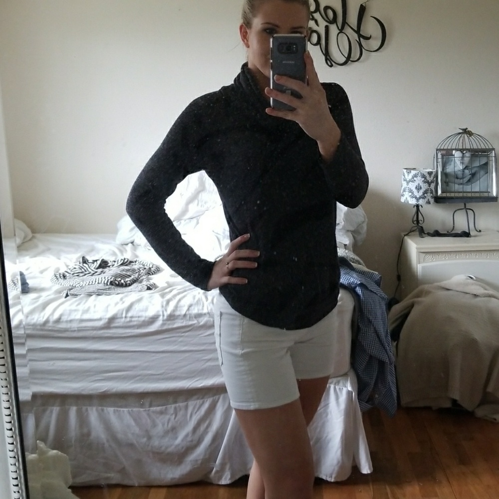 Gray turtle neck